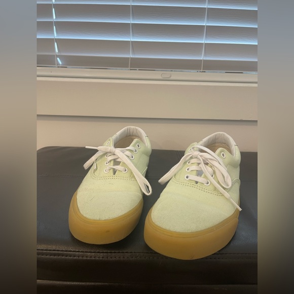 Vans Era Shoes: Mint Green with White accents and Gum Soles, size 11 - Picture 4 of 6